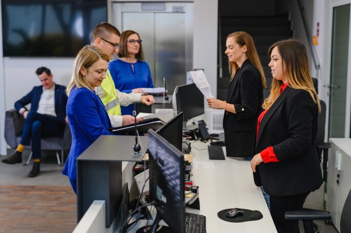 Customer Service Specialist / Key Account Specialist, 1. Zdjęcie