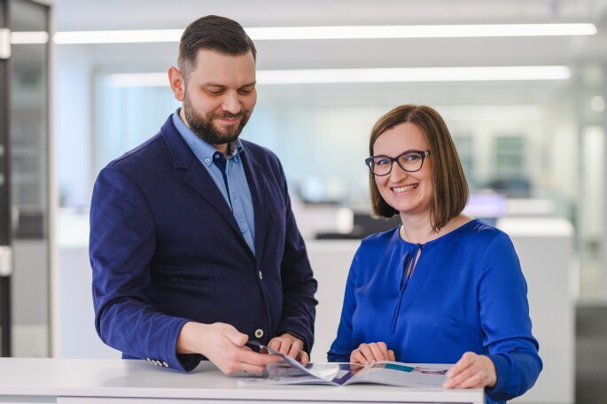 Operator logistyki produkcyjnej, 1. Zdjęcie